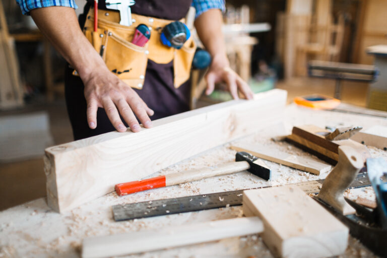 examine quality wooden board