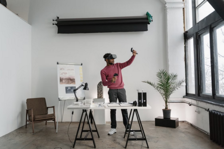 Virtual Reality Training How Practice in Simulated Environments Builds Safer Habits