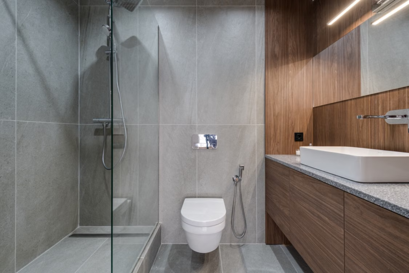 Membrane Types, Priming and Sealing Corners, Upstands and Pipe Penetrations